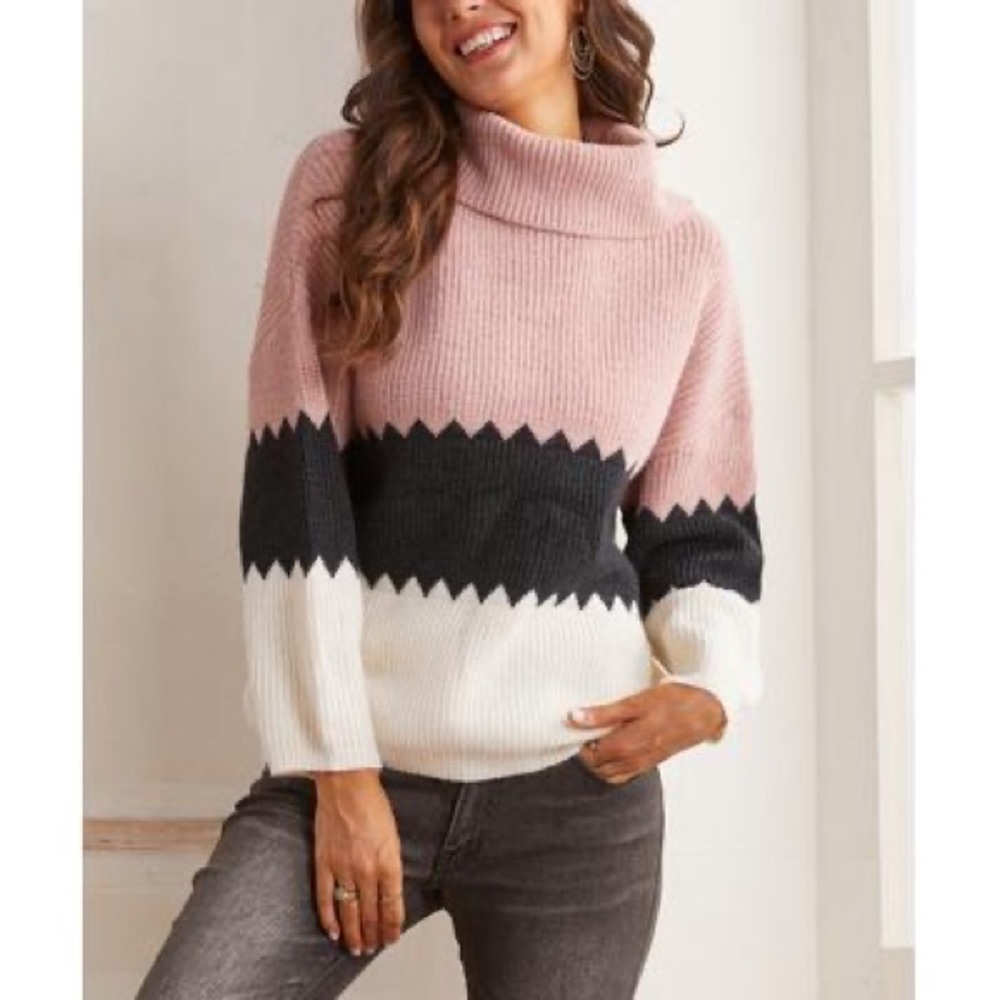 NWT✨ Suzanne Betro Pink Charcoal Color Block Zigzag Stripe Cowl Neck Sweater